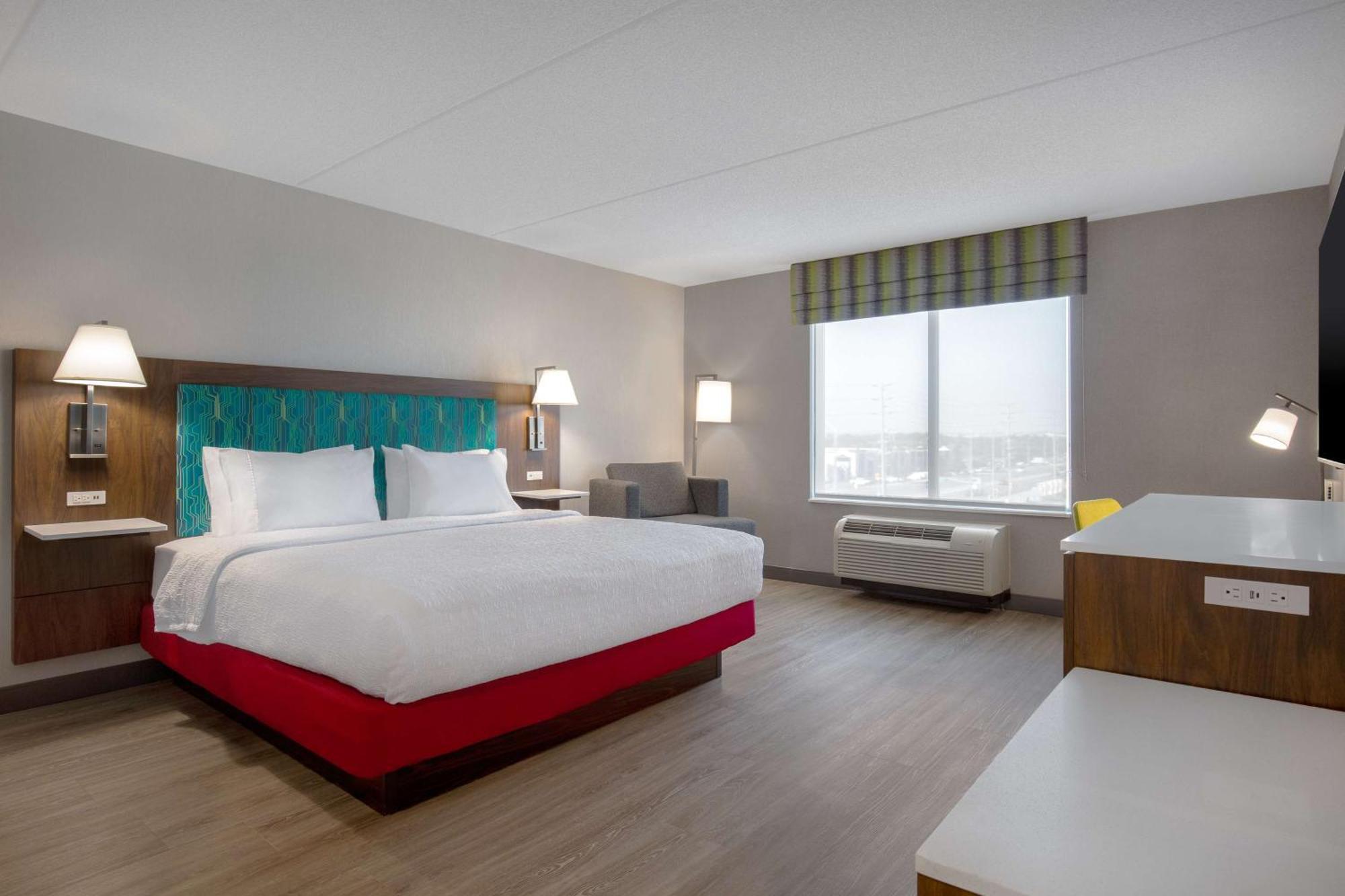Hampton Inn By Hilton Brampton - Toronto Екстер'єр фото