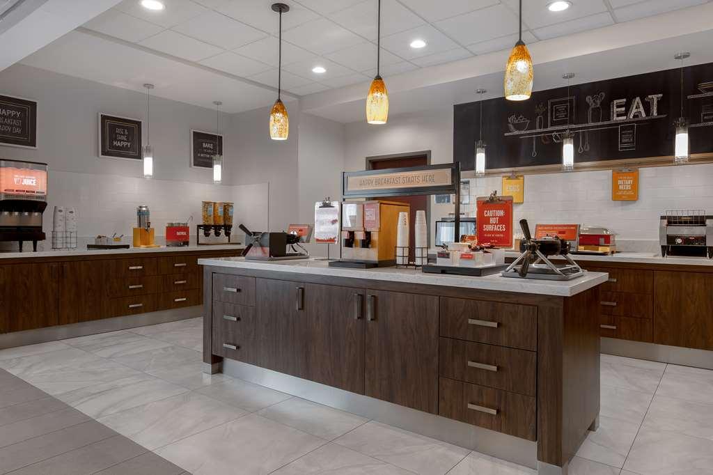 Hampton Inn By Hilton Brampton - Toronto Ресторан фото